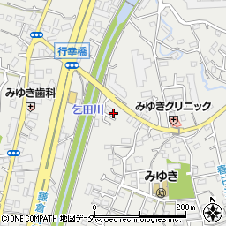 東京都多摩市連光寺2丁目2-7周辺の地図