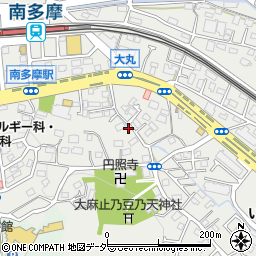東京都稲城市大丸902周辺の地図