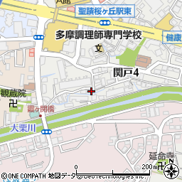 東京都多摩市関戸4丁目32-3周辺の地図