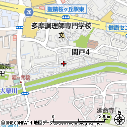 東京都多摩市関戸4丁目32-4周辺の地図