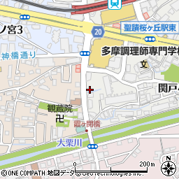 東京都多摩市関戸4丁目23-5周辺の地図