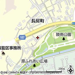 東京都八王子市長房町1357-1周辺の地図