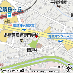 東京都多摩市関戸4丁目6-3周辺の地図