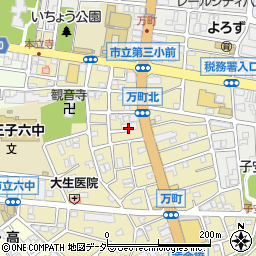 東京都八王子市万町115周辺の地図