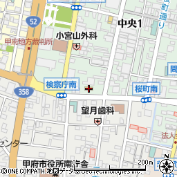 ファミリーマート甲府中央店周辺の地図