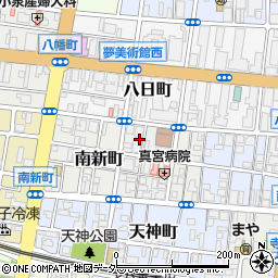 東京都八王子市南新町6周辺の地図
