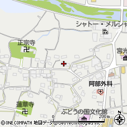 山梨県甲州市勝沼町下岩崎1762周辺の地図