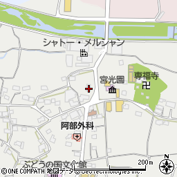 山梨県甲州市勝沼町下岩崎1735周辺の地図