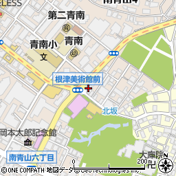 東京都港区南青山4丁目23-8周辺の地図
