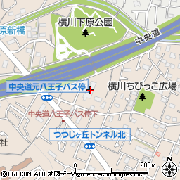 東京都八王子市横川町898-2周辺の地図