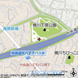 東京都八王子市横川町879周辺の地図