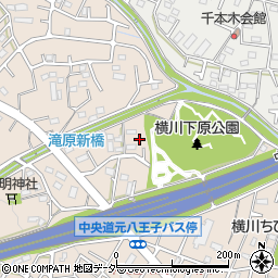 東京都八王子市横川町864周辺の地図