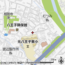 東京都八王子市泉町1490-10周辺の地図