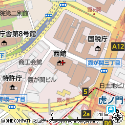 霞山会館周辺の地図