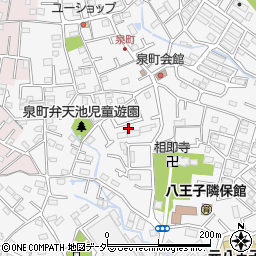 東京都八王子市泉町1318-8周辺の地図
