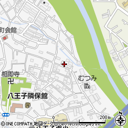 東京都八王子市泉町1467-15周辺の地図
