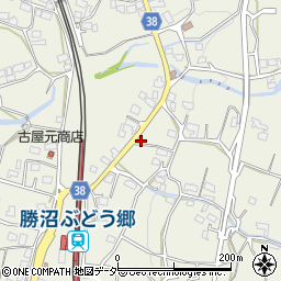 山梨県甲州市勝沼町菱山2397周辺の地図