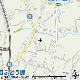 山梨県甲州市勝沼町菱山2386周辺の地図