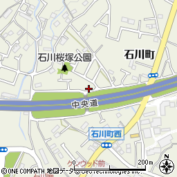 東京都八王子市石川町2490周辺の地図
