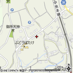 山梨県甲州市勝沼町菱山1398周辺の地図