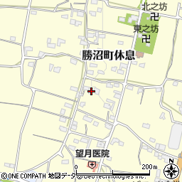 山梨県甲州市勝沼町休息1411周辺の地図