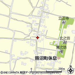 山梨県甲州市勝沼町休息1473周辺の地図