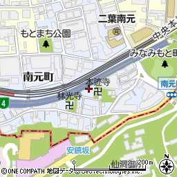 東京都新宿区南元町10-17周辺の地図