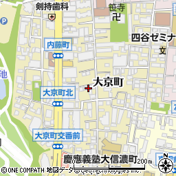 東京都新宿区大京町14周辺の地図