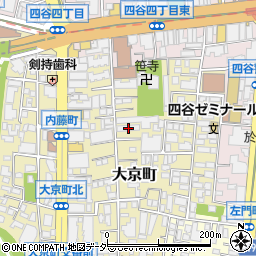東京都新宿区大京町19周辺の地図