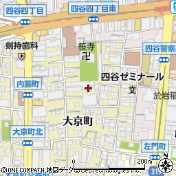 東京都新宿区大京町周辺の地図