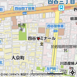 東京都新宿区大京町4-2周辺の地図