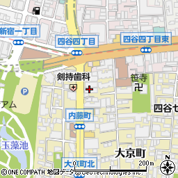 東京都新宿区大京町22周辺の地図