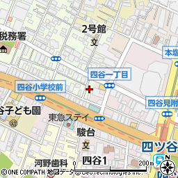 東京都新宿区四谷三栄町1周辺の地図