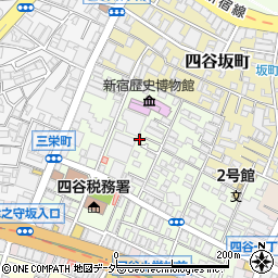 東京都新宿区四谷三栄町12周辺の地図