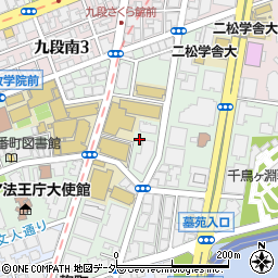 東京都千代田区三番町8-2周辺の地図
