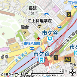 ファミリーマート新宿市谷見附店周辺の地図