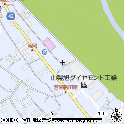 山梨県韮崎市龍岡町若尾新田822周辺の地図