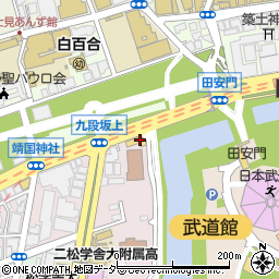ファミリーマート九段下駅西店周辺の地図