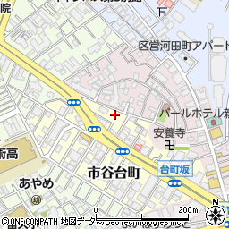 東京都新宿区市谷台町11-15周辺の地図