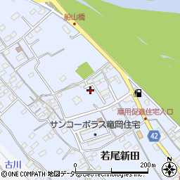 山梨県韮崎市龍岡町若尾新田521周辺の地図