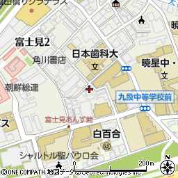 東京都千代田区富士見1丁目11-18周辺の地図