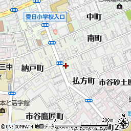 東京都新宿区納戸町3周辺の地図