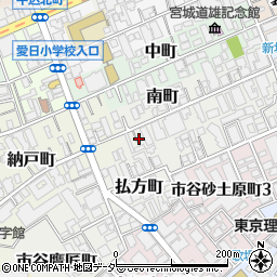 東京都新宿区南町16周辺の地図