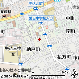 東京都新宿区納戸町17周辺の地図