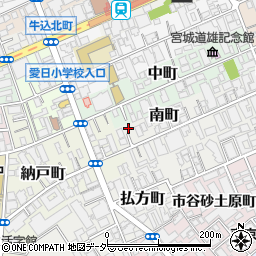 東京都新宿区南町19周辺の地図