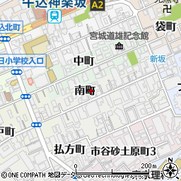 東京都新宿区南町24周辺の地図