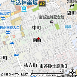 東京都新宿区南町25周辺の地図