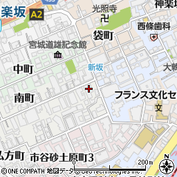東京都新宿区南町2周辺の地図