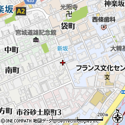 東京都新宿区南町1周辺の地図