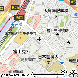 東京都千代田区富士見2丁目11周辺の地図